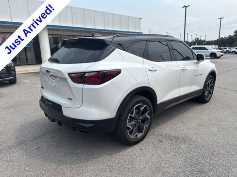 Used 2022 Chevrolet Blazer RS w/ Enhanced Convenience Package FWD image 3