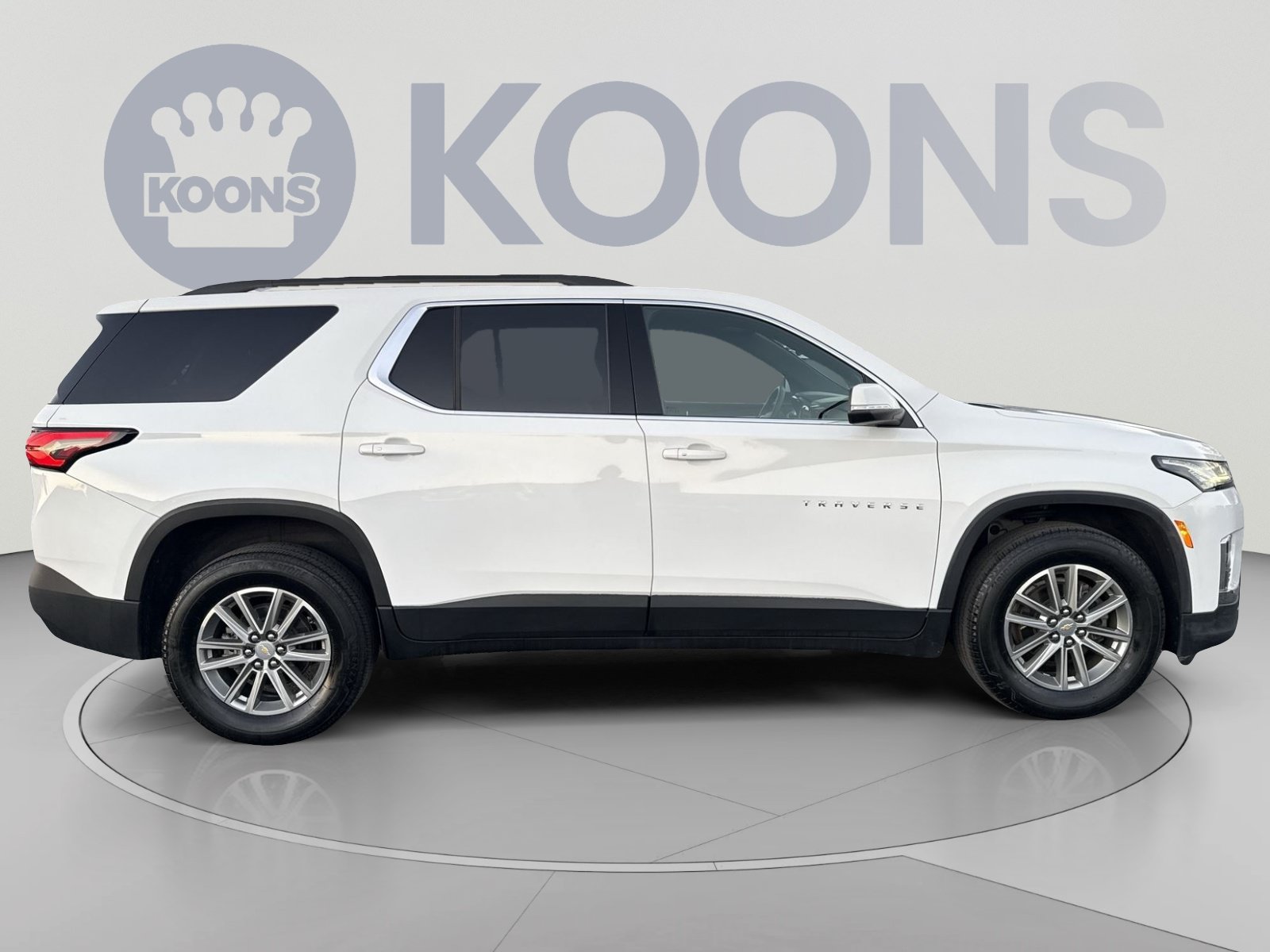 Used 2023 Chevrolet Traverse LT w/ LPO, Floor Liner Package AWD/4WD image 12