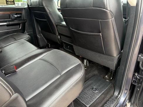 Used 2015 RAM 1500 Laramie w/ Convenience Group AWD/4WD image 21