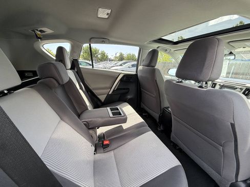Used 2013 Toyota RAV4 XLE FWD image 14