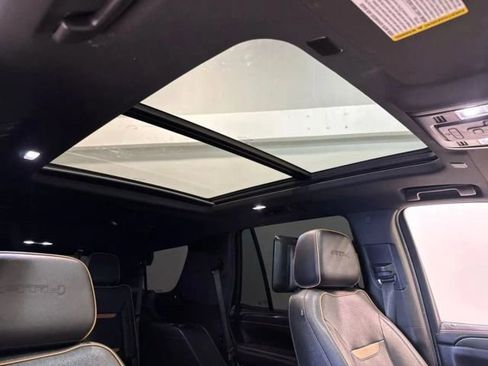 Used 2022 GMC Yukon AT4 w/ AT4 Premium Plus Package image 31