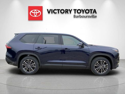 New 2026 Toyota Grand Highlander MAX Platinum image 6