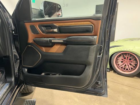 Used 2019 RAM 1500 Limited image 39