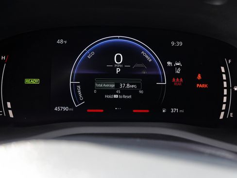 Certified 2025 Toyota Camry SE FWD image 39