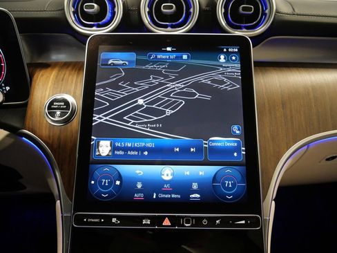 Used 2023 Mercedes-Benz GLC 300 4MATIC image 19