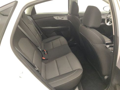 Used 2023 Kia Forte LXS FWD image 19