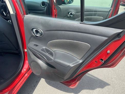 Used 2019 Nissan Versa SV FWD image 44
