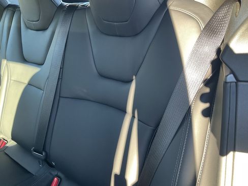 Used 2021 Tesla Model S Long Range Plus image 30