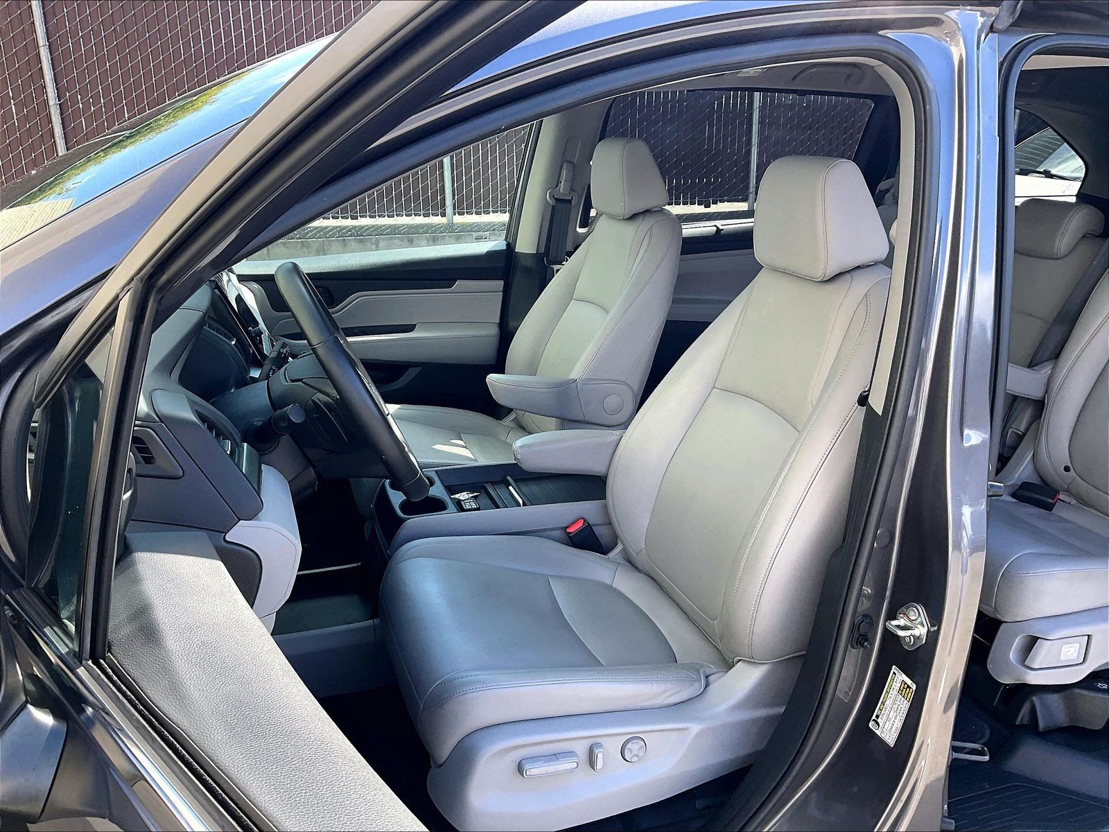 Used 2019 Honda Odyssey EX-L image 24