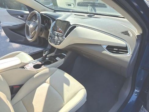 Used 2024 Chevrolet Malibu LT image 29