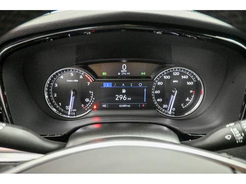 Used 2024 Cadillac XT5 Luxury FWD image 14