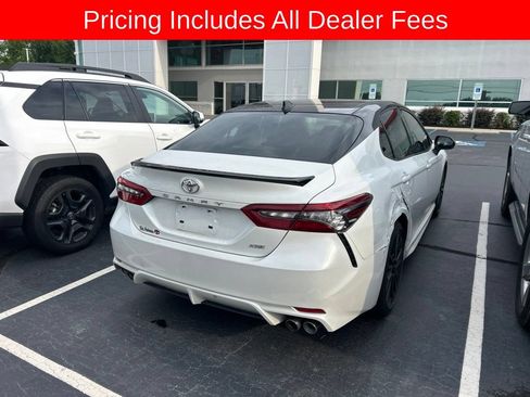 Used 2023 Toyota Camry XSE FWD image 5