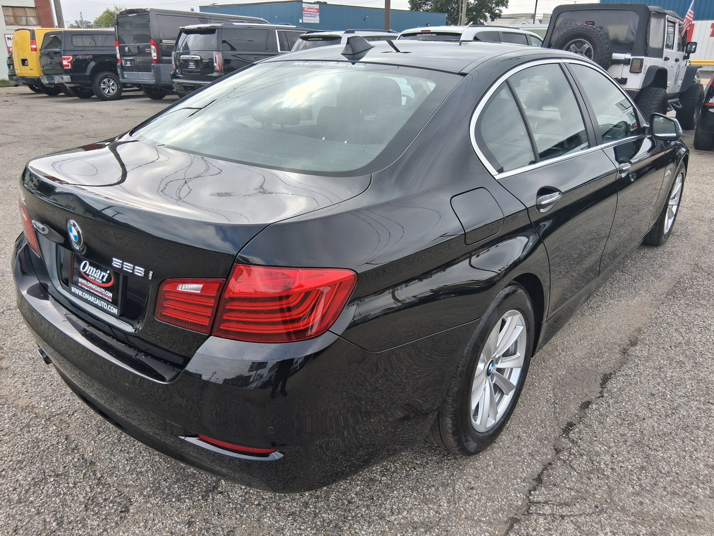 Used 2014 BMW 528i xDrive Sedan AWD/4WD image 5