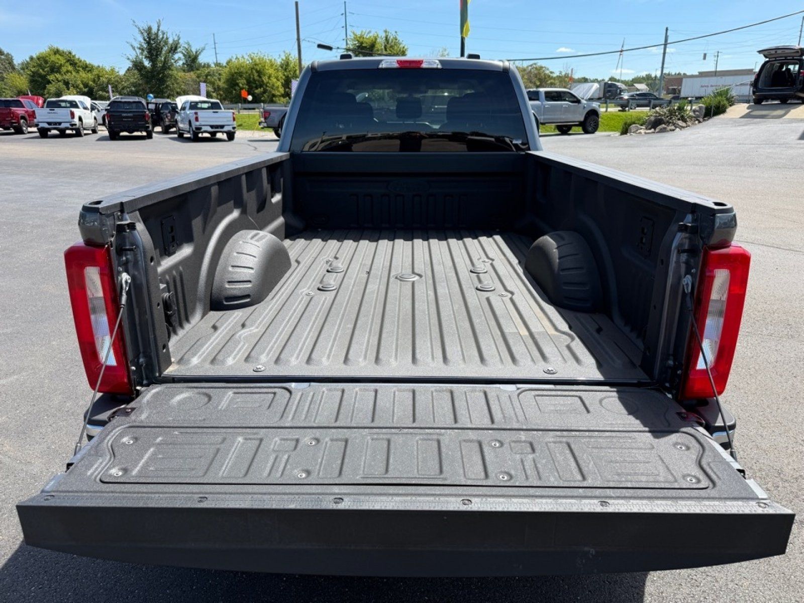 Used 2026 Ford F350 XLT AWD/4WD image 38