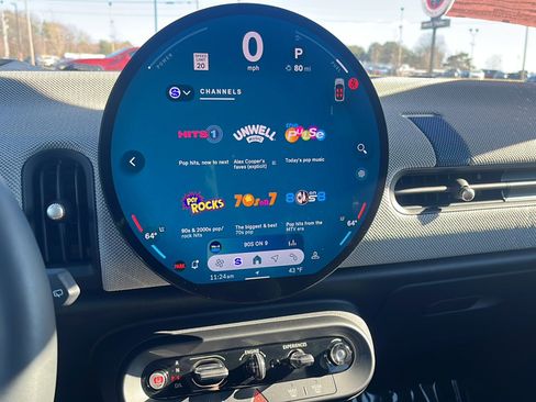 Used 2025 MINI Cooper S image 21