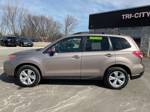Used 2015 Subaru Forester 2.5i Premium image 3