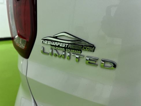 Used 2016 Ford Explorer Limited w/ Equipment Group 301A AWD/4WD image 12