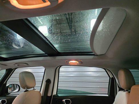 Used 2020 FIAT 500L Trekking w/ Popular Equipment Group image 18