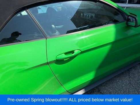 Used 2019 Ford Mustang Premium w/ Ecoboost Performance Package RWD image 7
