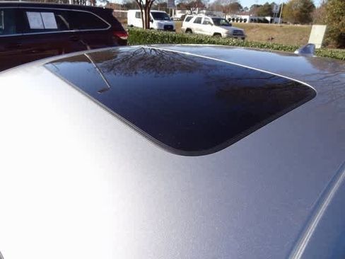 Used 2022 Honda Accord Touring image 15