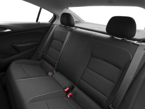 Used 2017 Chevrolet Cruze LS FWD image 17