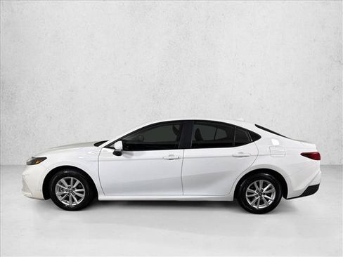Used 2025 Toyota Camry LE w/ Convenience Package AWD/4WD image 5