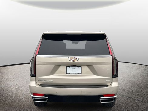 Used 2021 Cadillac Escalade Premium Luxury w/ Driver Assist Tech Package image 23