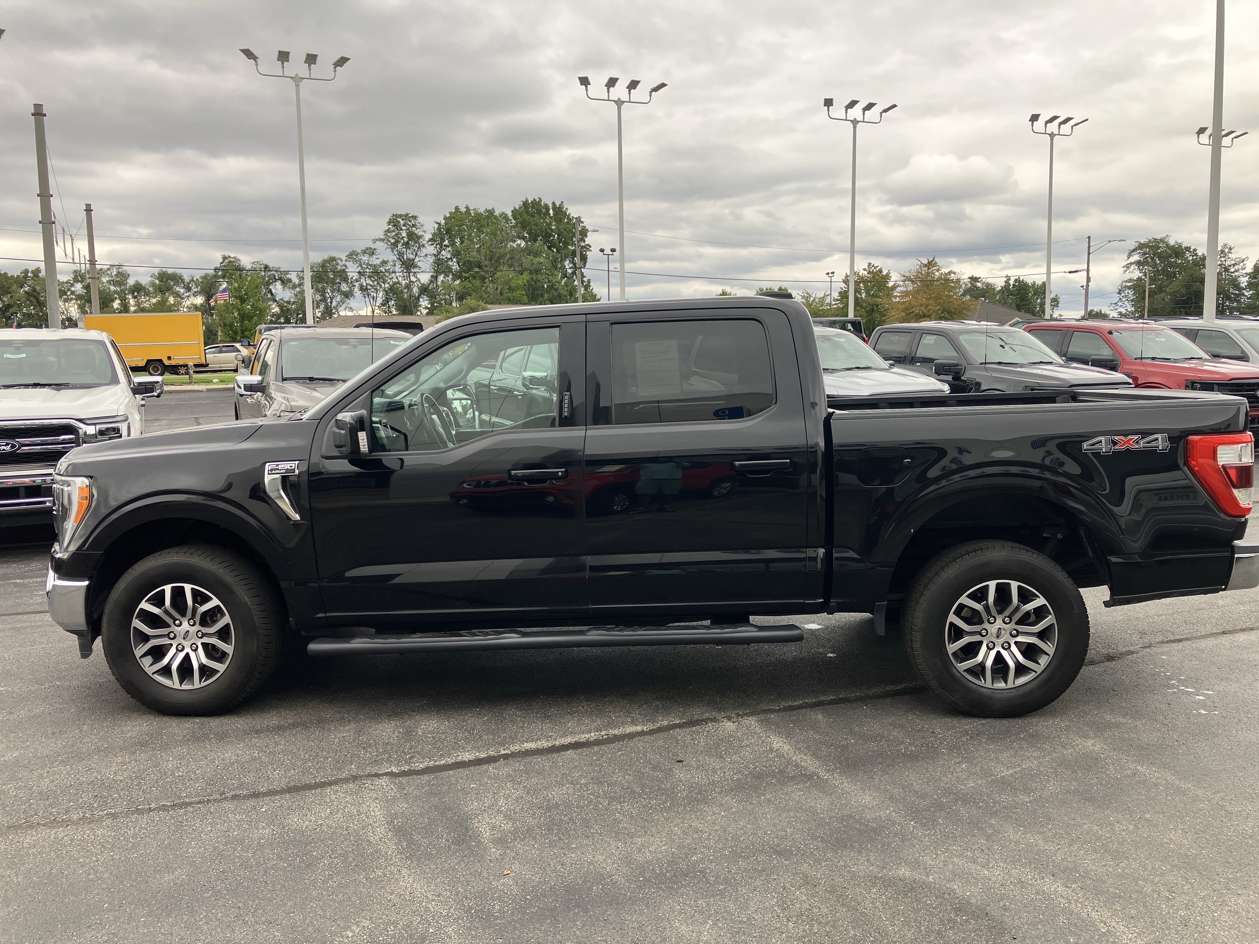 Used 2022 Ford F150 Lariat AWD/4WD image 4