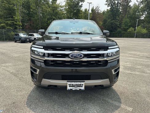 Certified 2024 Ford Expedition Max Limited AWD/4WD image 2