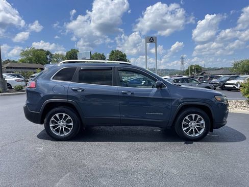 Used 2021 Jeep Cherokee Latitude Lux AWD/4WD image 4