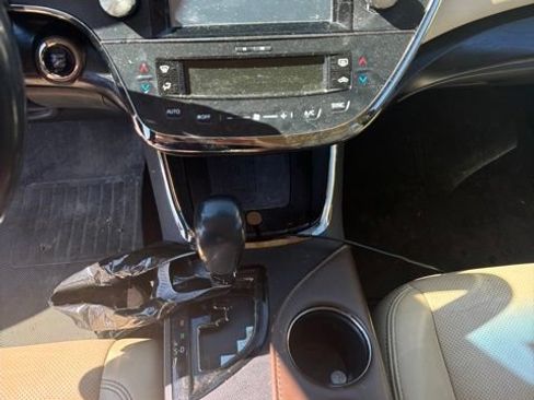 Used 2016 Toyota Avalon Limited w/ Protection Package FWD image 11