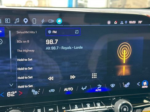 Certified 2024 Chevrolet Blazer EV LT AWD/4WD image 25