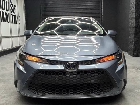 Used 2020 Toyota Corolla LE FWD image 13
