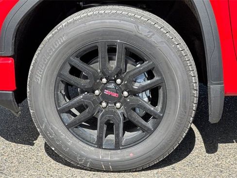 New 2026 GMC Sierra 1500 Elevation image 31