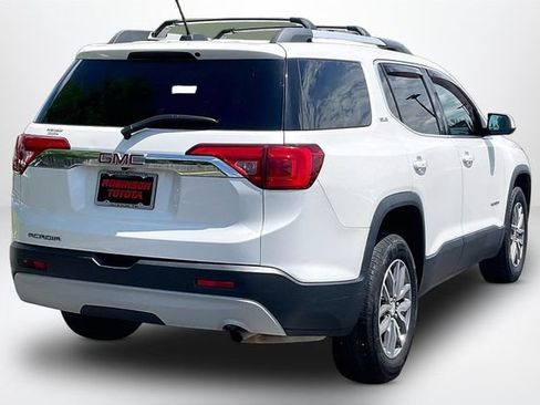 Used 2017 GMC Acadia SLE FWD image 13
