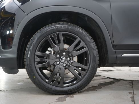 Used 2020 Honda Pilot Touring image 32