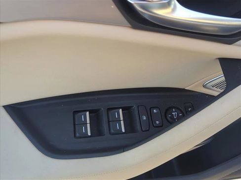 Used 2023 Acura TLX w/ Technology Package image 11