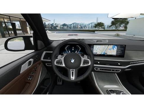New 2026 BMW X7 M60i image 13