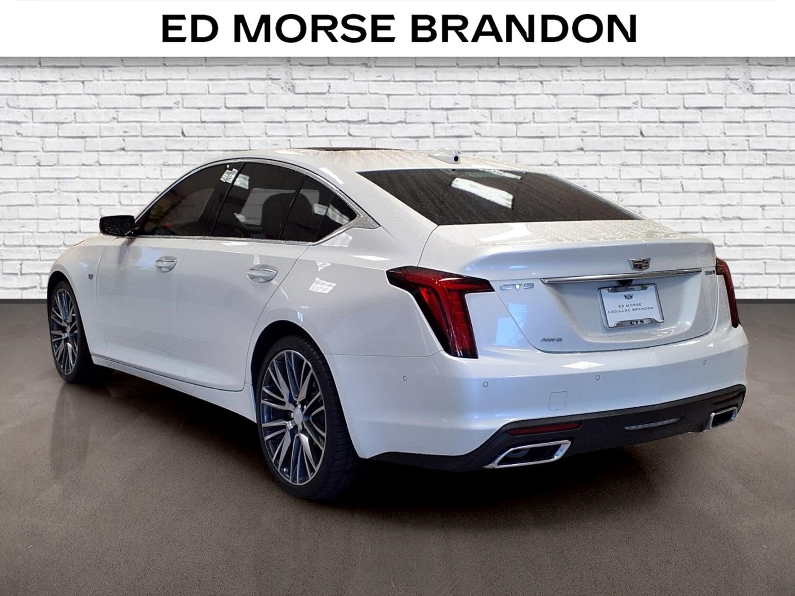 Used 2024 Cadillac CT4 Luxury RWD image 3