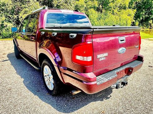 Used 2007 Ford Explorer Sport Trac Limited AWD/4WD image 4