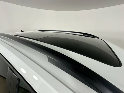 Certified 2023 Volkswagen Atlas SE AWD/4WD image 11