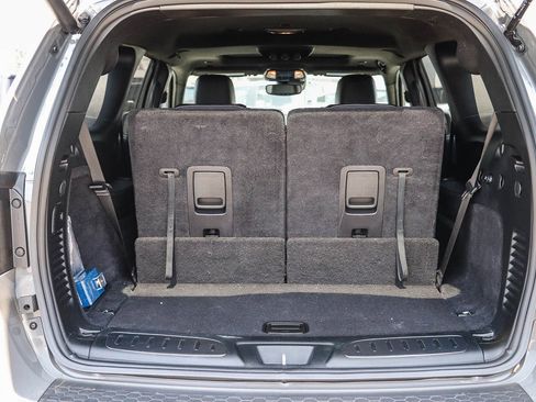 Used 2025 Dodge Durango R/T AWD/4WD image 29