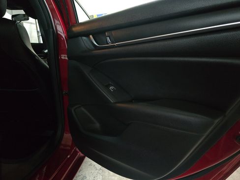 Used 2022 Honda Accord Sport image 26