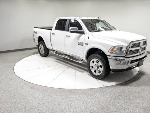 Used 2018 RAM 2500 Laramie AWD/4WD image 32