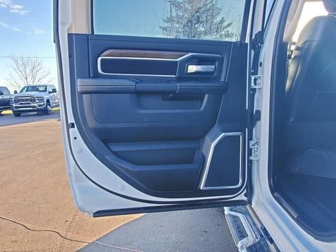 Used 2022 RAM 2500 Laramie image 23