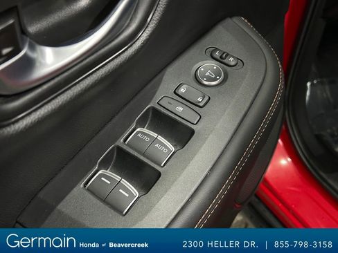 Used 2025 Honda HR-V Sport image 20