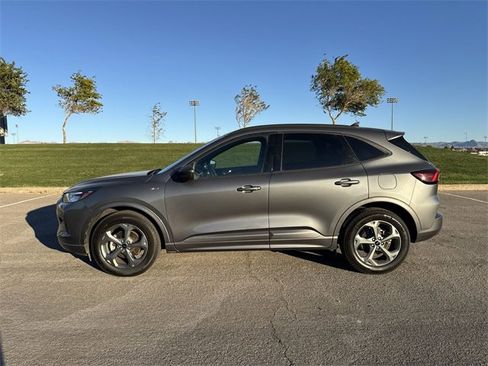 Certified 2023 Ford Escape ST-Line image 8