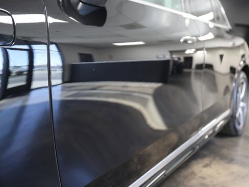 Used 2023 Mercedes-Benz EQS 580 4MATIC SUV image 14