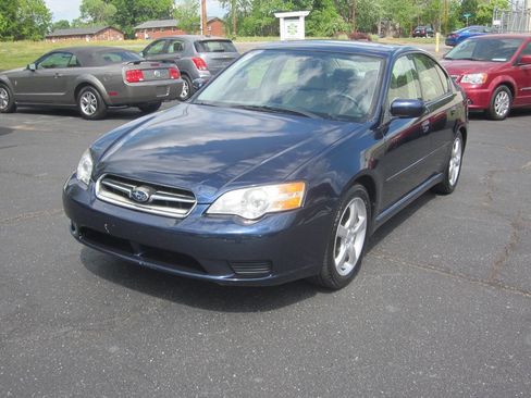 Used 2007 Subaru Legacy 2.5i Special Edition image 2