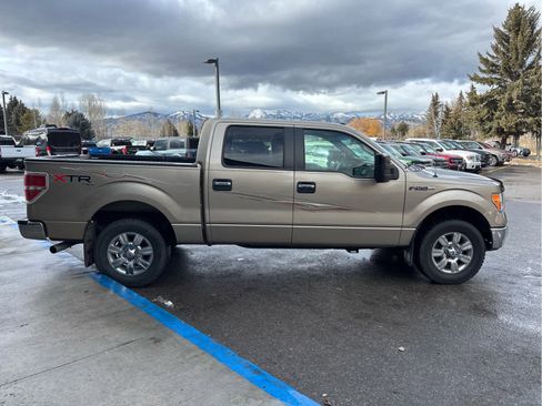 Used 2012 Ford F150 XLT w/ XTR Pkg image 12